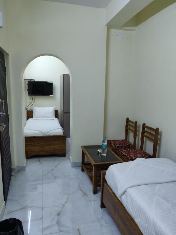 Rishika Guest House And Banquet Calcutta Eksteriør billede