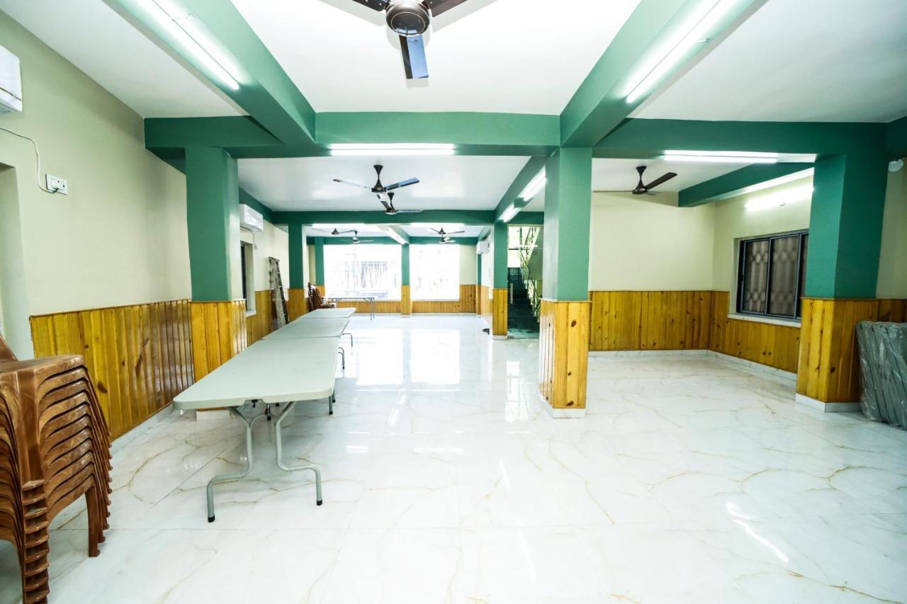 Rishika Guest House And Banquet Calcutta Eksteriør billede